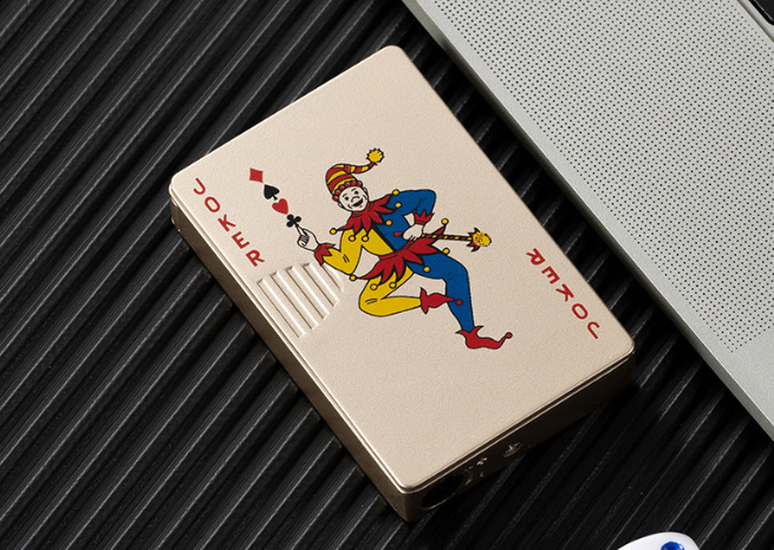 Creative Playing Card Lighter Jet Torch Green Flame Poker Lighter Metal Windproof Playing Card Lighter Funny Toy Smoking Accessories